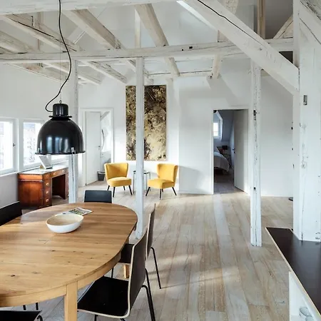 Loft Im Dachgeschoss Der Haeselburg Mit Weitblick Apartment