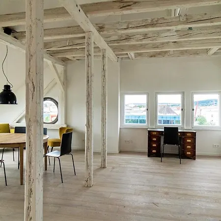 Loft Im Dachgeschoss Der Haeselburg Mit Weitblick Apartment