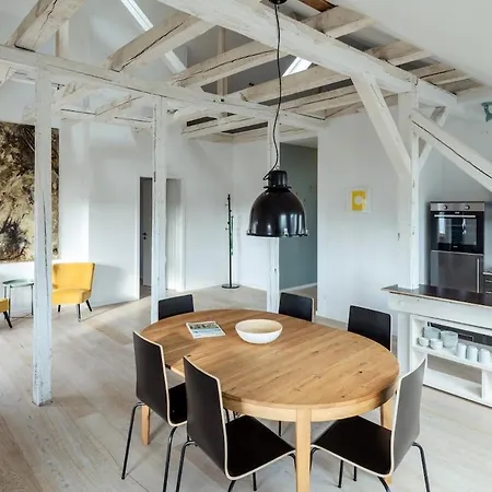 Loft Im Dachgeschoss Der Haeselburg Mit Weitblick * Gera
