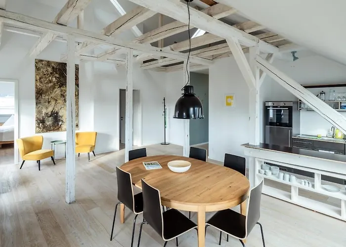 Loft Im Dachgeschoss Der Haeselburg Mit Weitblick * Gera